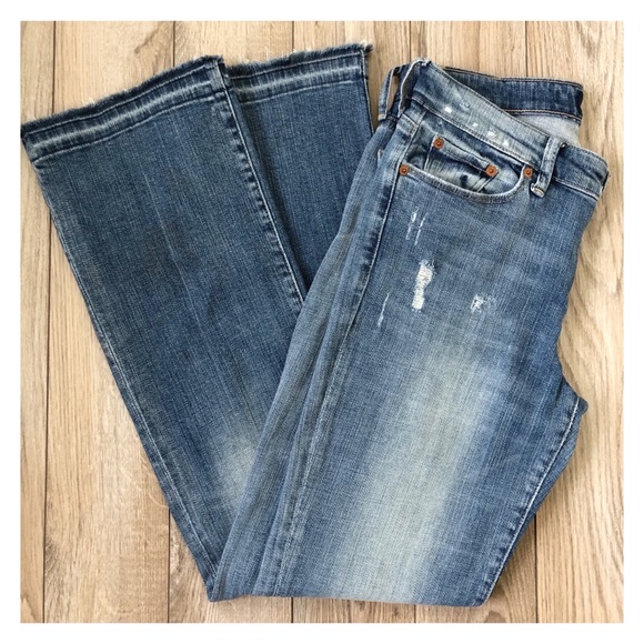 Lucky Brand ♥️ Distressed Jeans - Picture 2 of 9